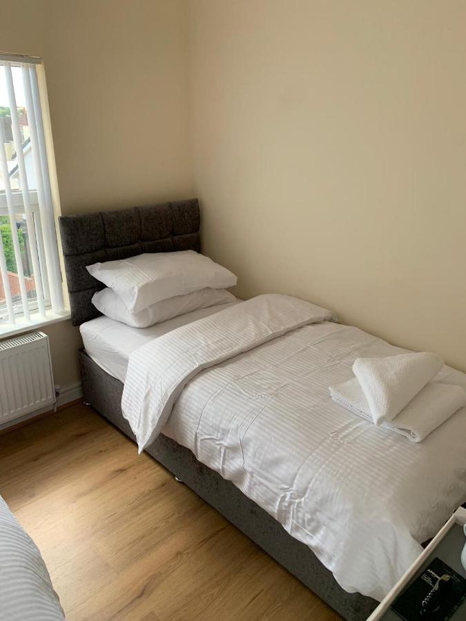 Smeaton Serviced Accommodation Liverpool Exterior foto